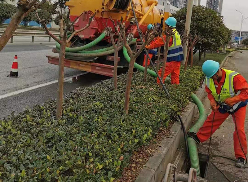 理县市政管道清淤